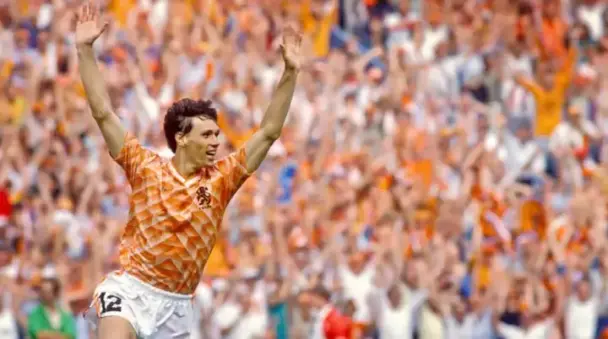 How Do We Judge a Truly Elite Striker Now